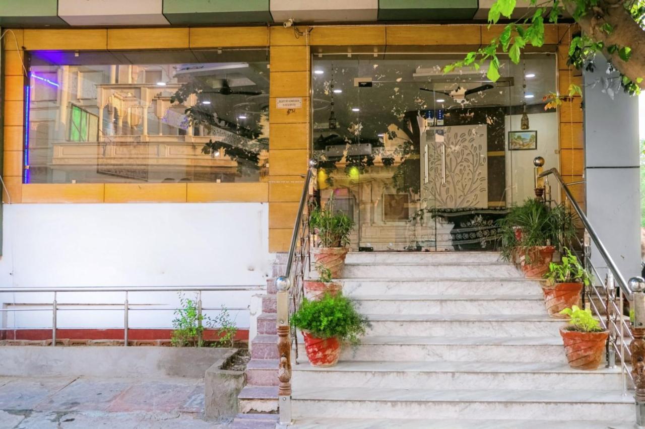 Blue Rose International, Family Hotel Agra  Kültér fotó